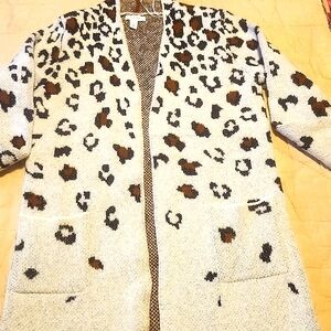 Nine West Brand Leopard Print Extra Long Cardigan Sweater. Size Medium